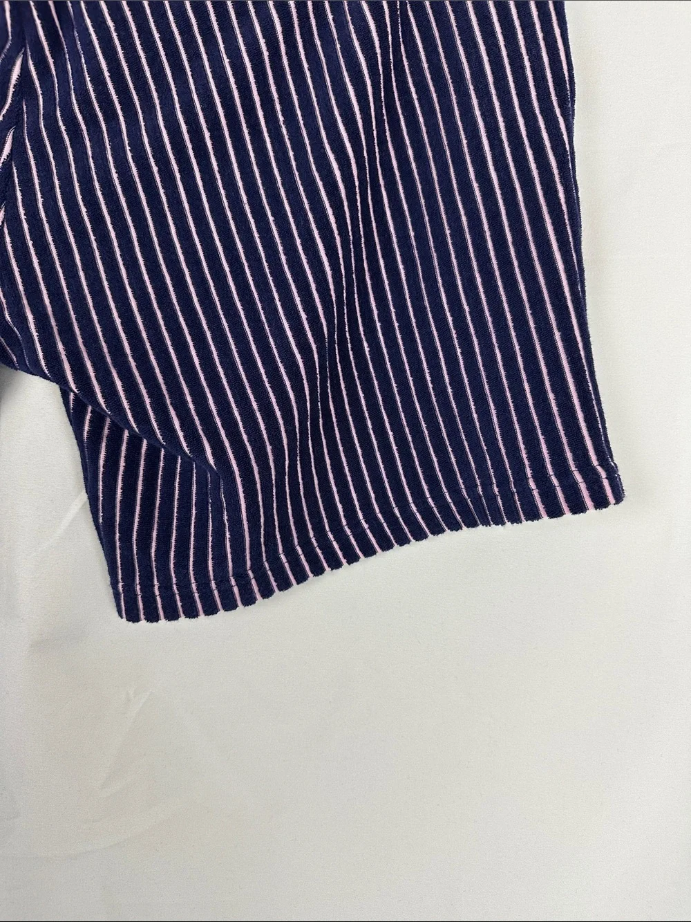 Criquet Navy & Pink Striped Knit Drawstring Shorts Men's Size L